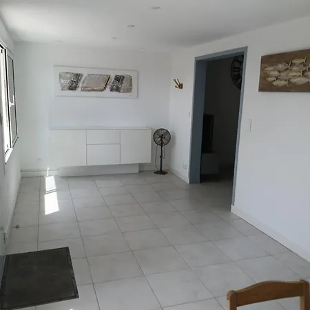 Будинок відпочинку Maison 2 *