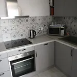 Maison 2 بيت للعطل *