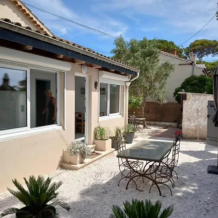 Maison 2 Сasa de vacaciones