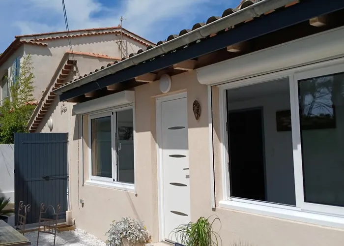 Maison 2 Feriehus Hyères